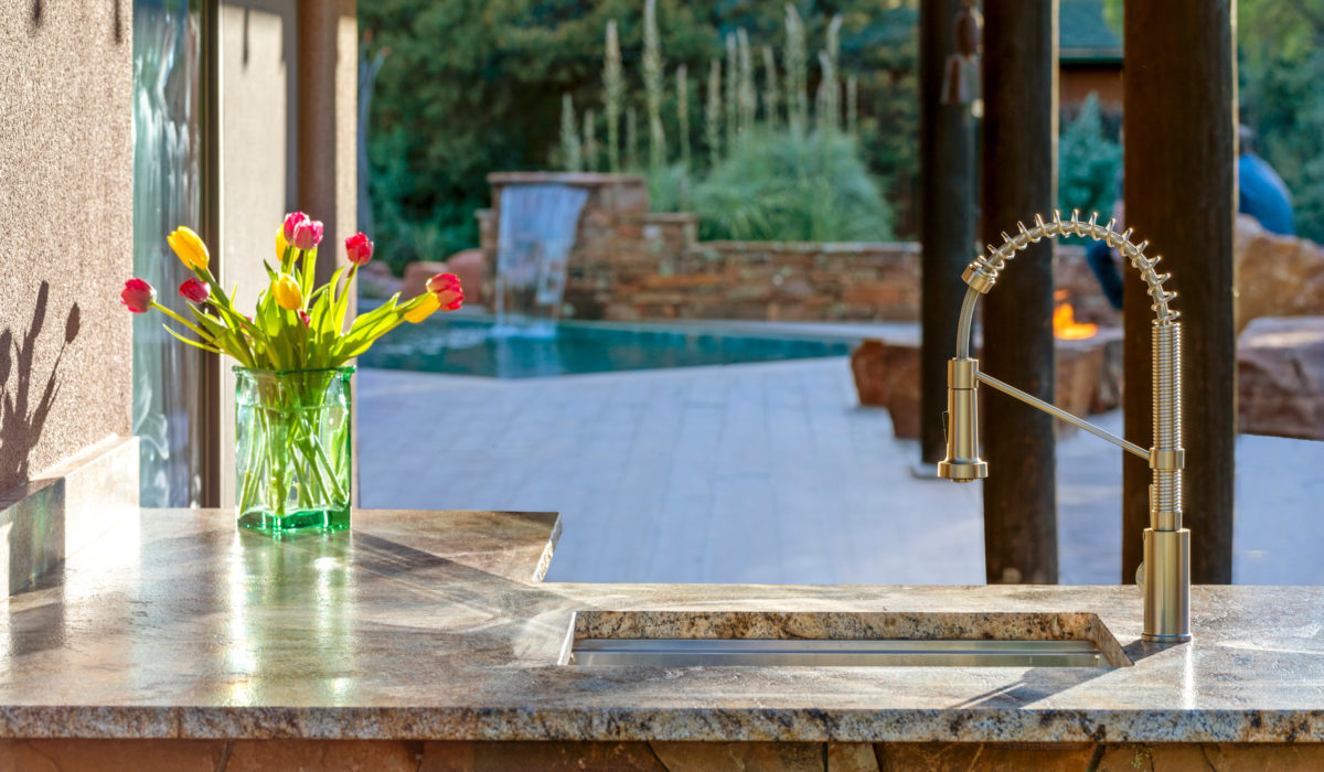 sedona_bbq_pool_landscaping