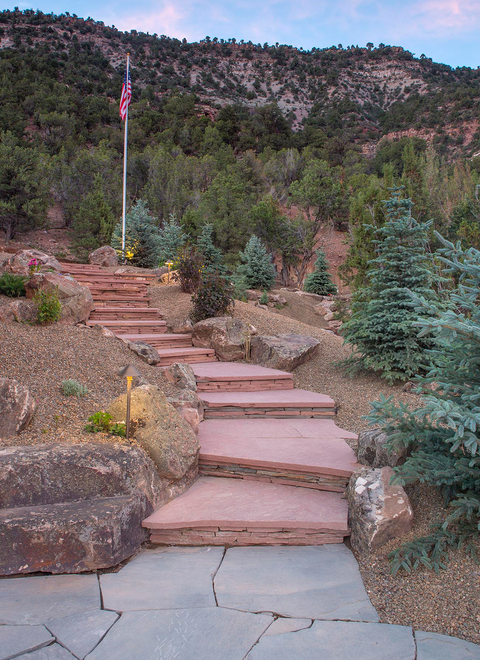 Landscape Contractor Flagstaff - Retaining Walls - Steps